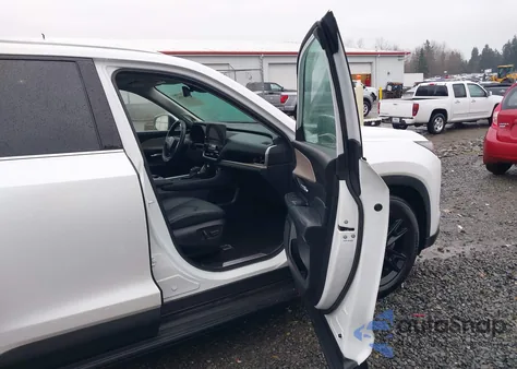 2024 Toyota Grand Highlander Platinum from USA, damaged, VIN 5TDAAAB55RS041895